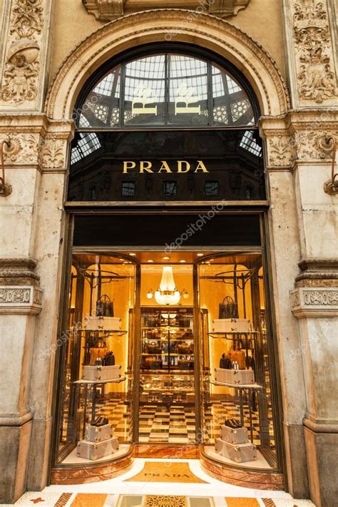 prada italy website.